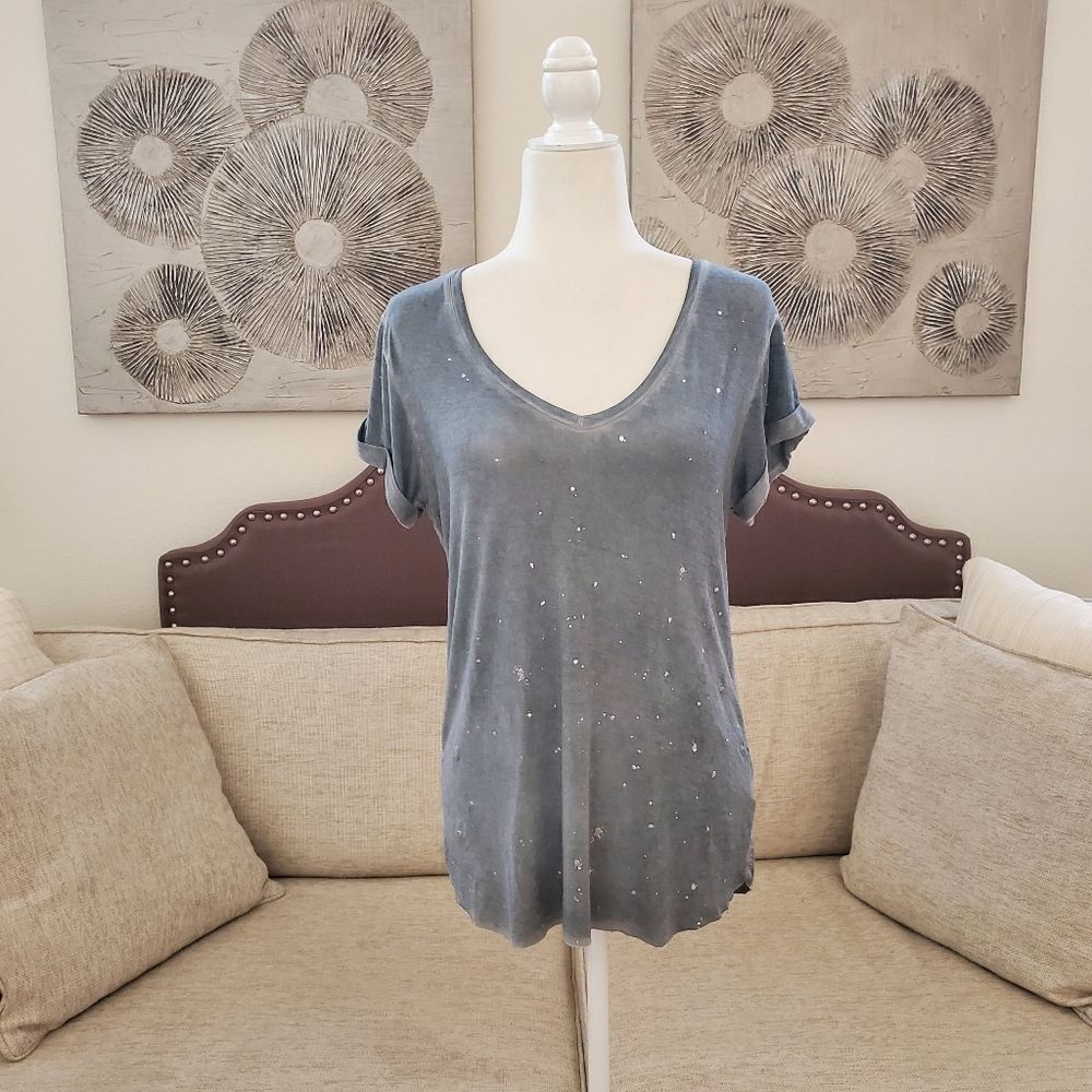 Paige Short Sleeve Vneck Tshirt Sz Med